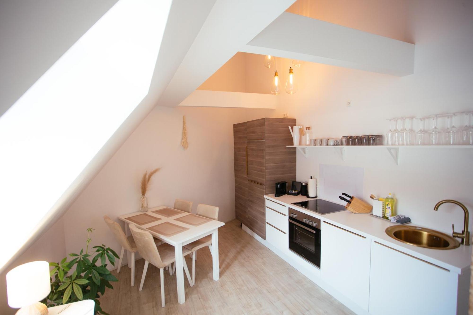 Jama - Altstadt, Wlan, Arbeitsplatz, Modern Boho #3 Würzburg Esterno foto